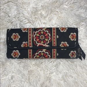 🔴 Vera Bradley retired vintage textile wallet